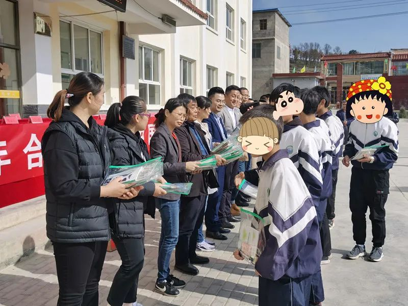 大奖国际爱心助学4.png
